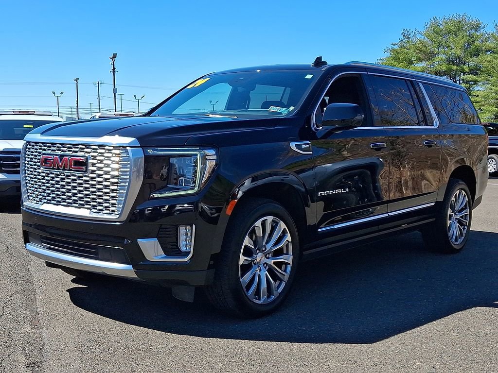 Certified 2024 GMC Yukon XL Denali w/ Advanced Technology Package image 3