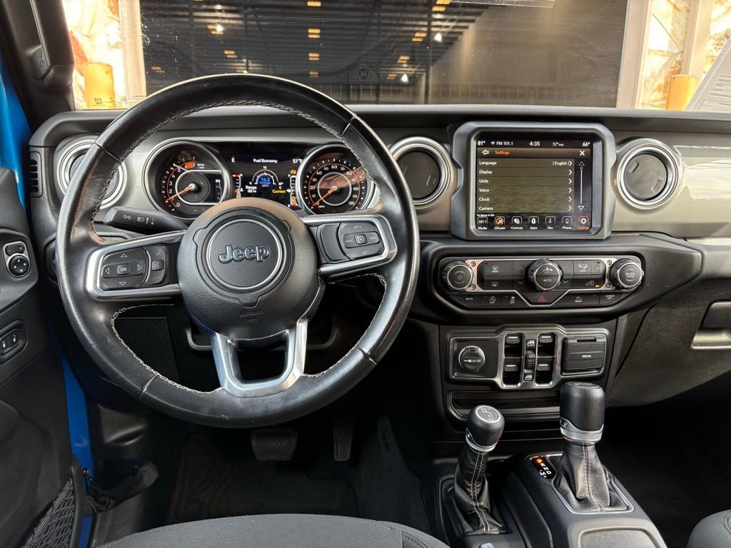 Used 2022 Jeep Wrangler Unlimited Sahara image 23