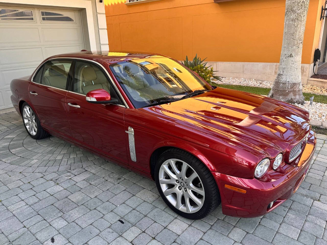 Used 2008 Jaguar XJ8 RWD image 34