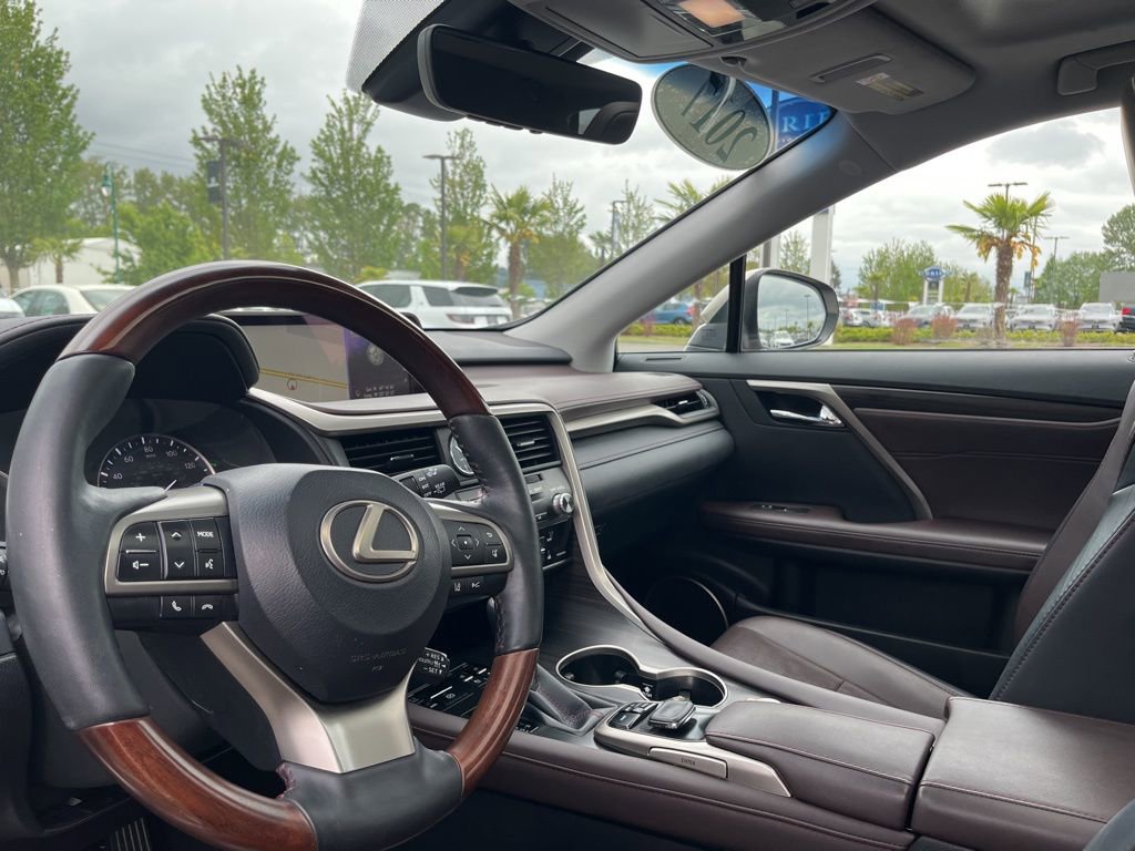 Used 2017 Lexus RX 450h AWD w/ Cold Weather Package image 12