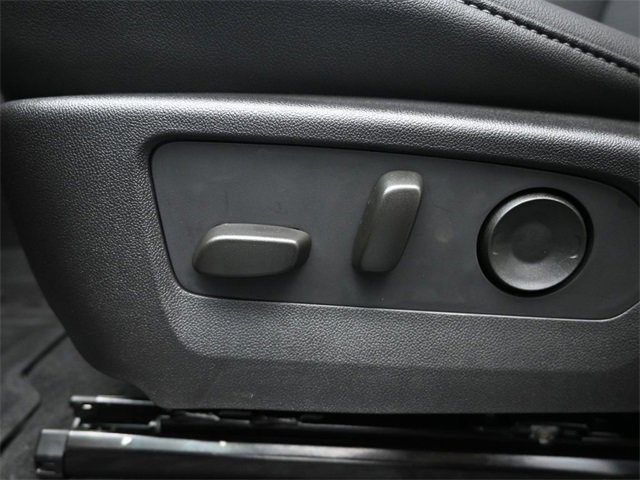 New 2026 GMC Canyon Elevation w/ Convenience Package image 7