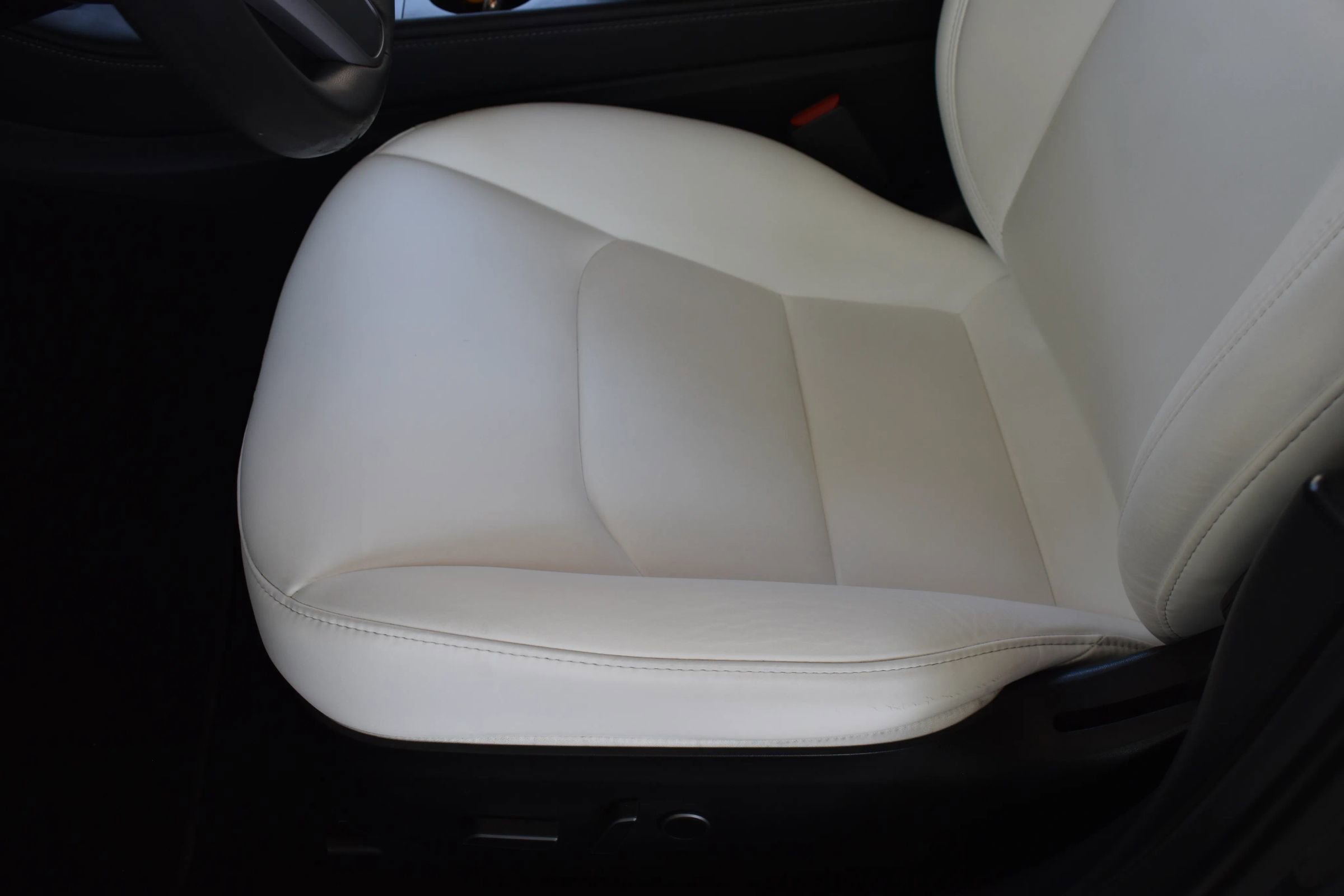 Used 2023 Tesla Model 3 Performance AWD/4WD image 11