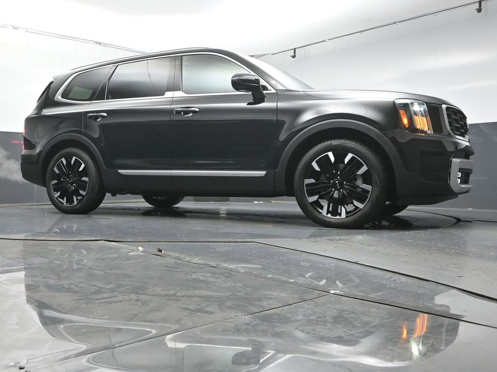 Used 2025 Kia Telluride SX image 33