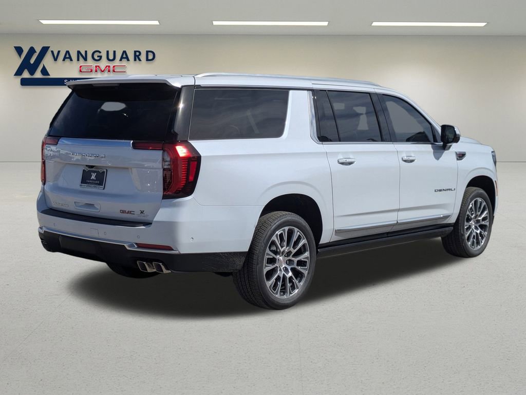 New 2026 GMC Yukon XL Denali w/ Sun & Power Step Package AWD/4WD image 8