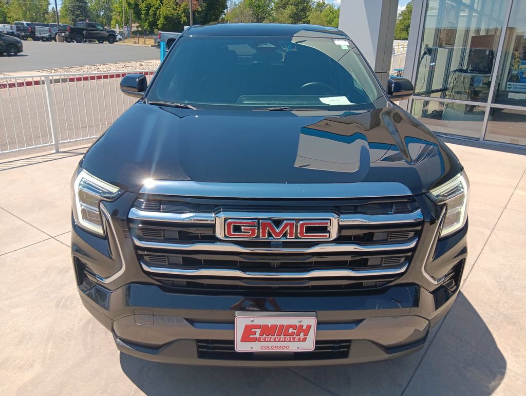 Used 2025 GMC Terrain Elevation AWD/4WD image 8