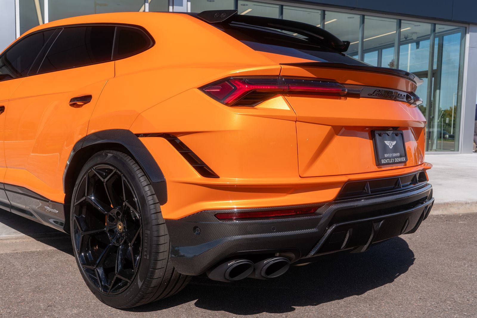 Used 2024 Lamborghini Urus Performante image 16