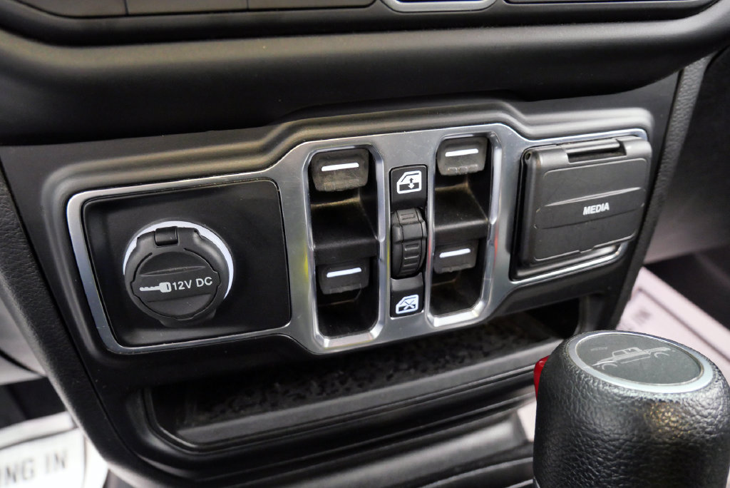 Used 2021 Jeep Gladiator Sport AWD/4WD image 27