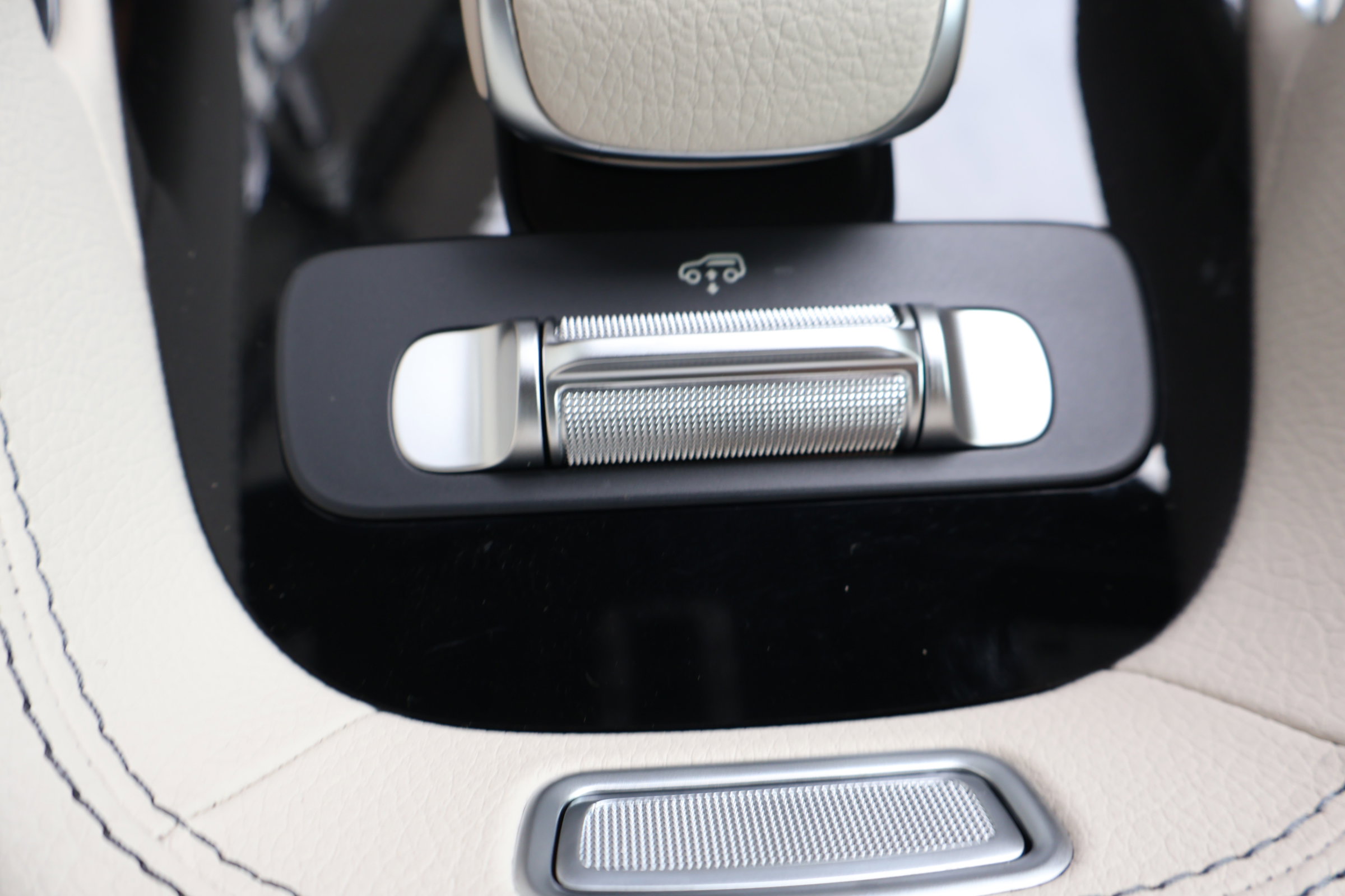 New 2026 Mercedes-Benz GLS 580 4MATIC image 34