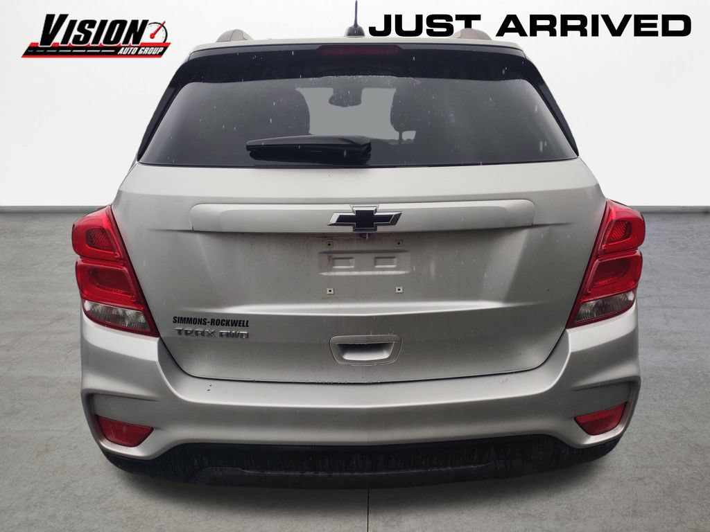 Used 2022 Chevrolet Trax LT w/ Sport Edition AWD/4WD image 4