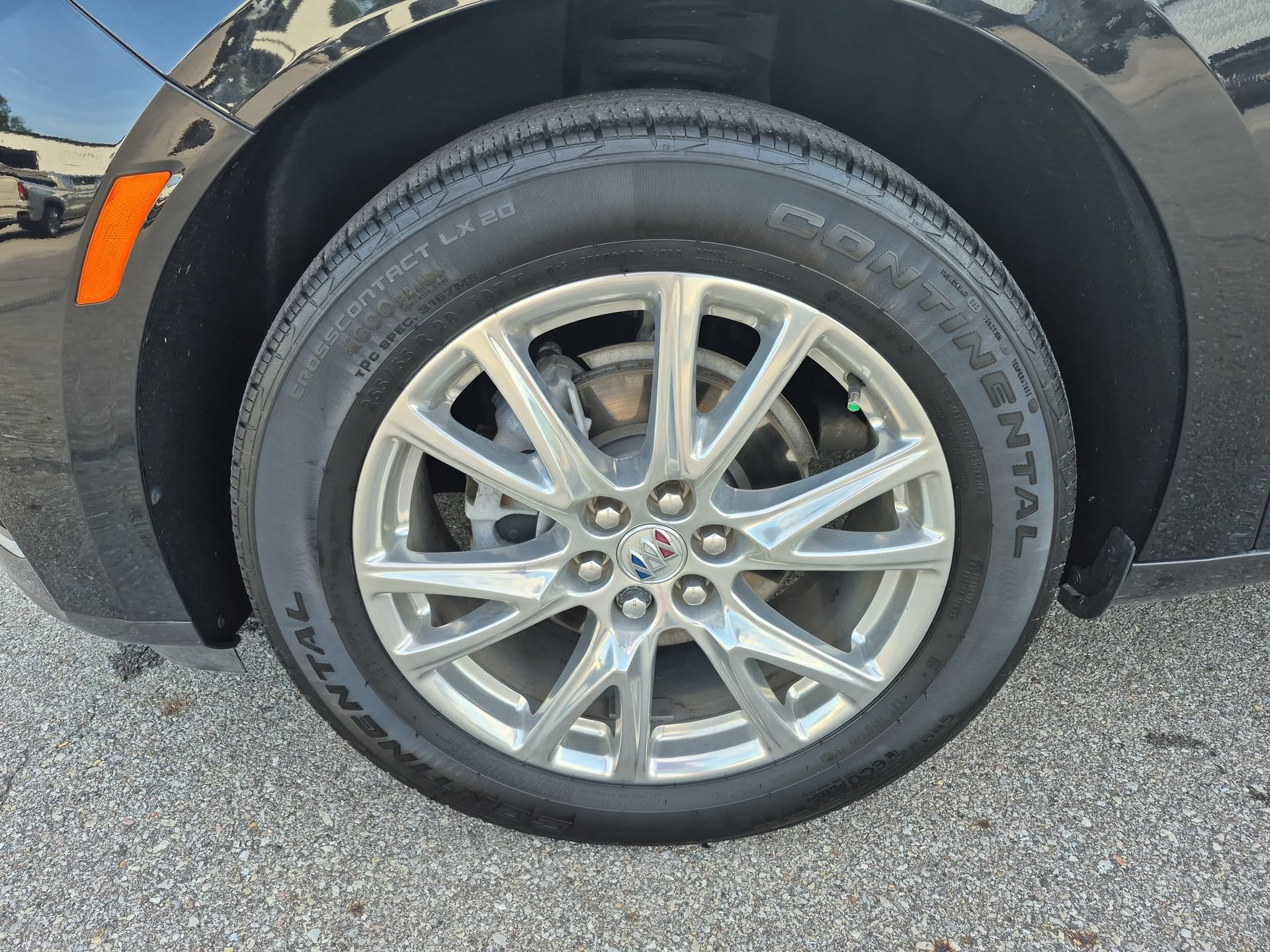 Certified 2024 Buick Enclave Essence w/ Experience Buick Package AWD/4WD image 33