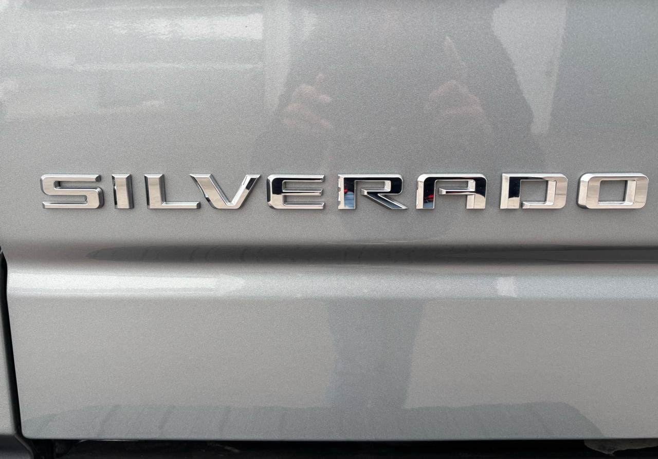 Used 2025 Chevrolet Silverado 1500 RST w/ Convenience Package II AWD/4WD image 47