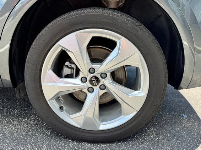 Certified 2023 Audi Q5 2.0T Premium Plus w/ Premium Plus Package AWD/4WD image 19