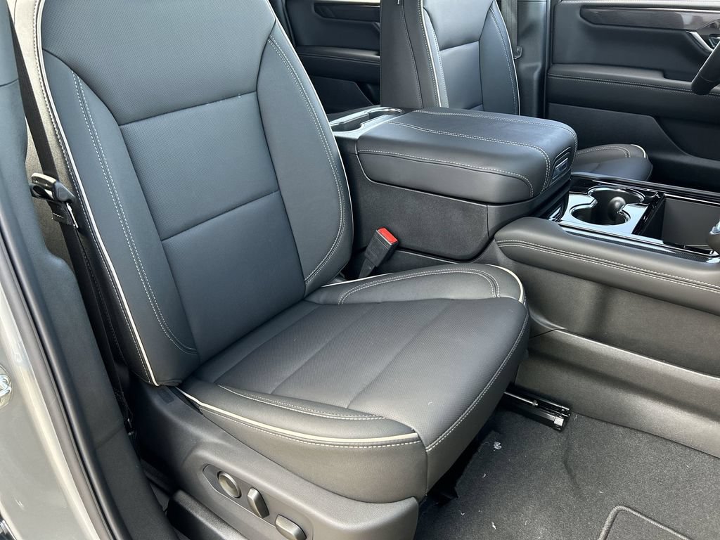 New 2026 GMC Yukon XL Elevation AWD/4WD image 28