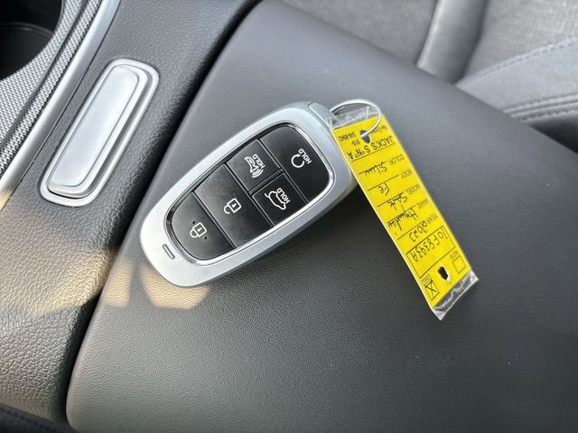 Used 2023 Hyundai Santa Fe SEL image 30