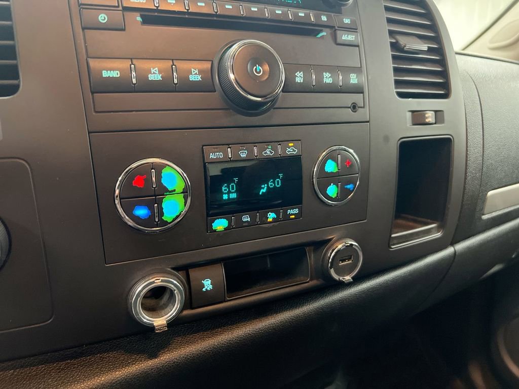 Used 2011 Chevrolet Silverado 1500 LT w/ All-Star Edition image 15