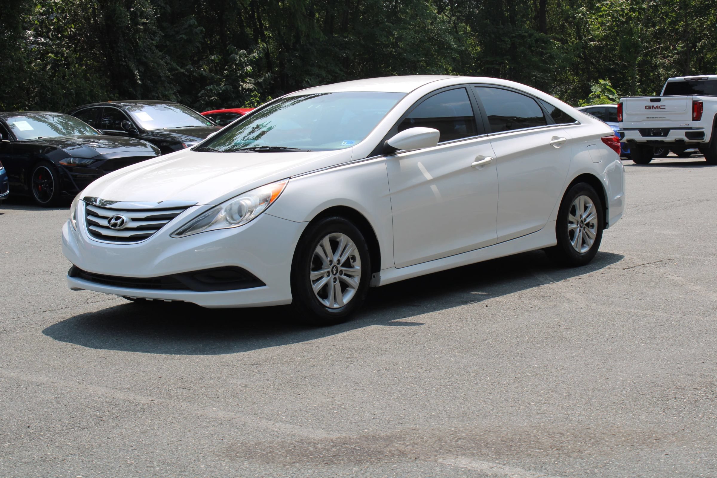 Used 2014 Hyundai Sonata GLS FWD image 3