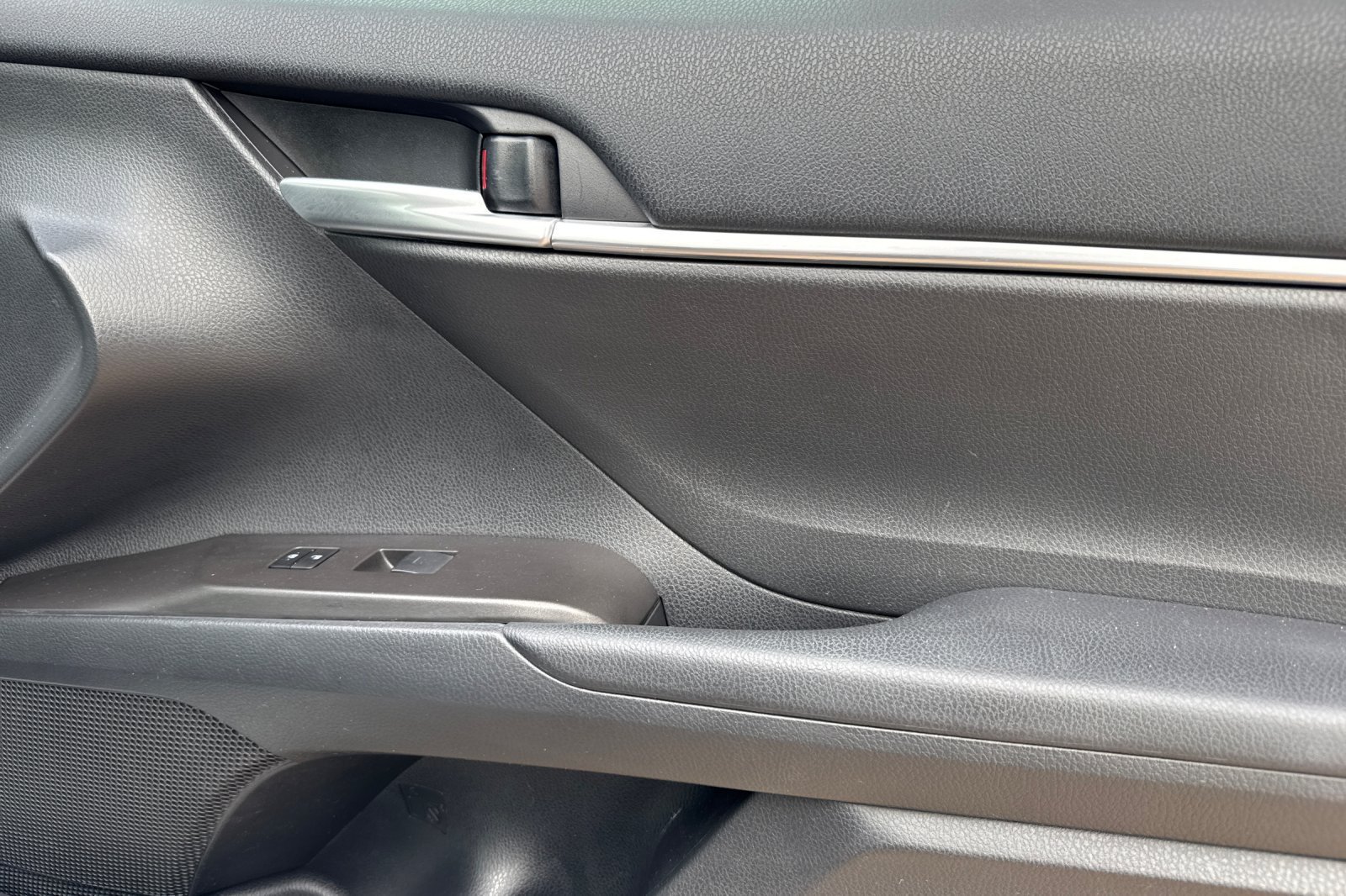 Certified 2024 Toyota Camry SE FWD image 21