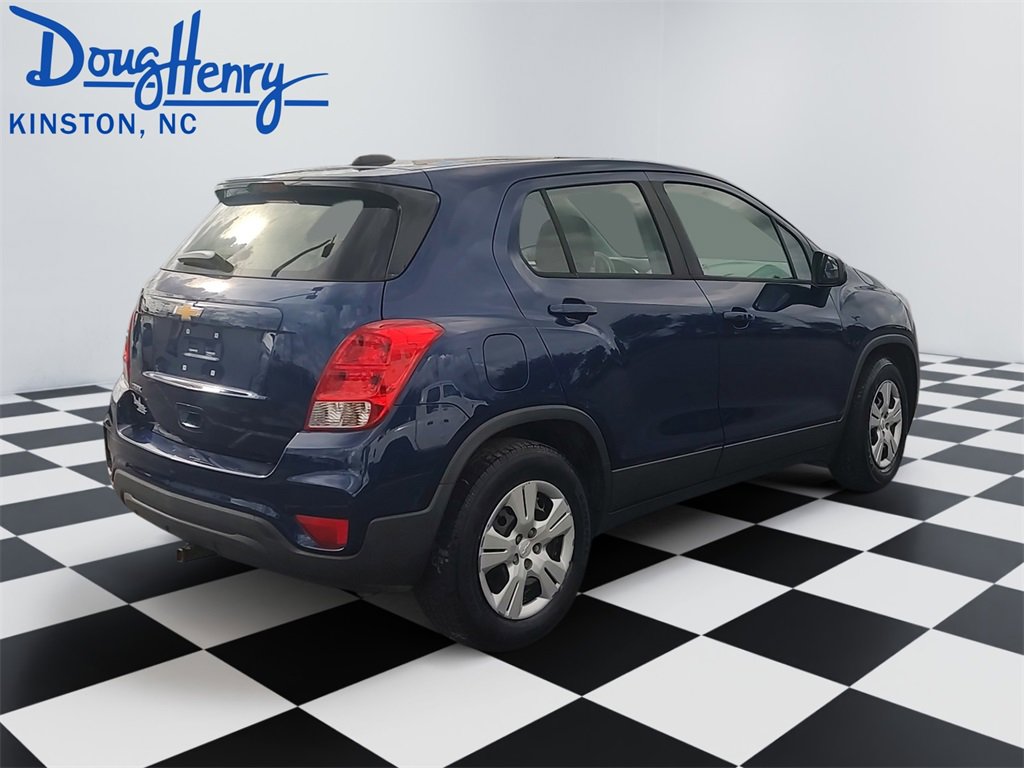 Used 2017 Chevrolet Trax LS image 5