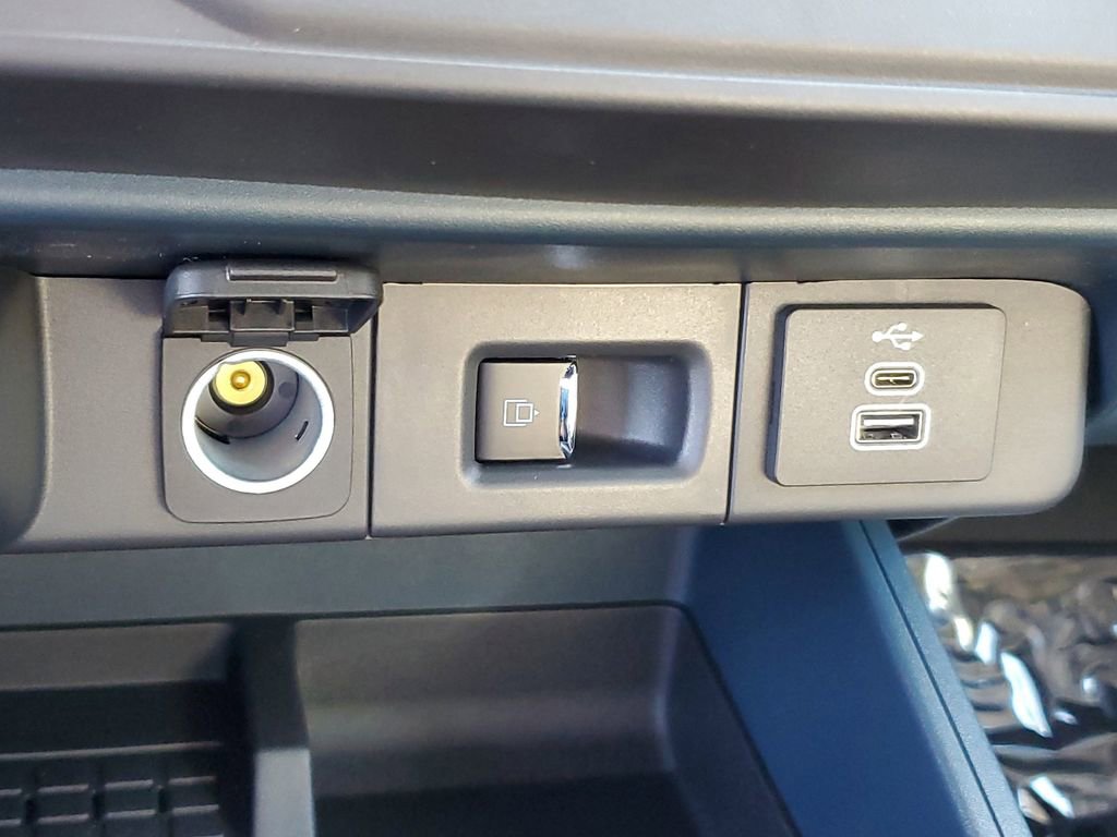 New 2025 Ford Maverick Lariat image 27