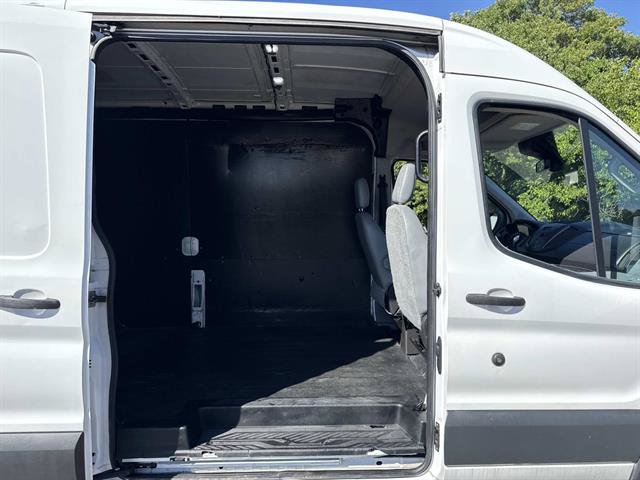 Used 2018 Ford Transit 250 148 Medium Roof RWD image 11