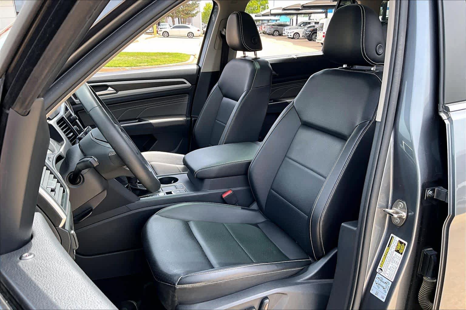 Used 2021 Volkswagen Atlas SE FWD image 8