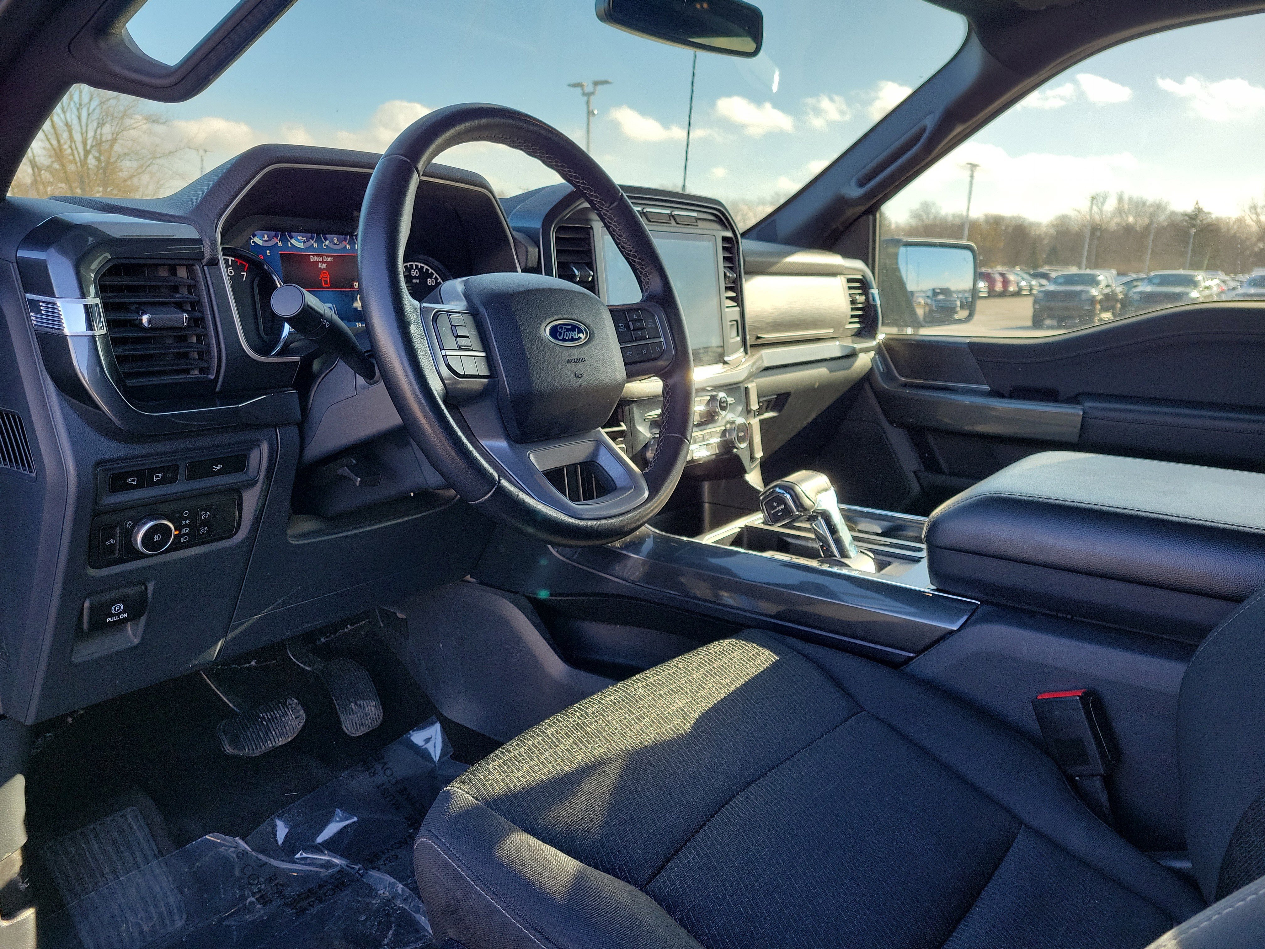 Used 2023 Ford F150 XLT w/ Equipment Group 302A High image 19