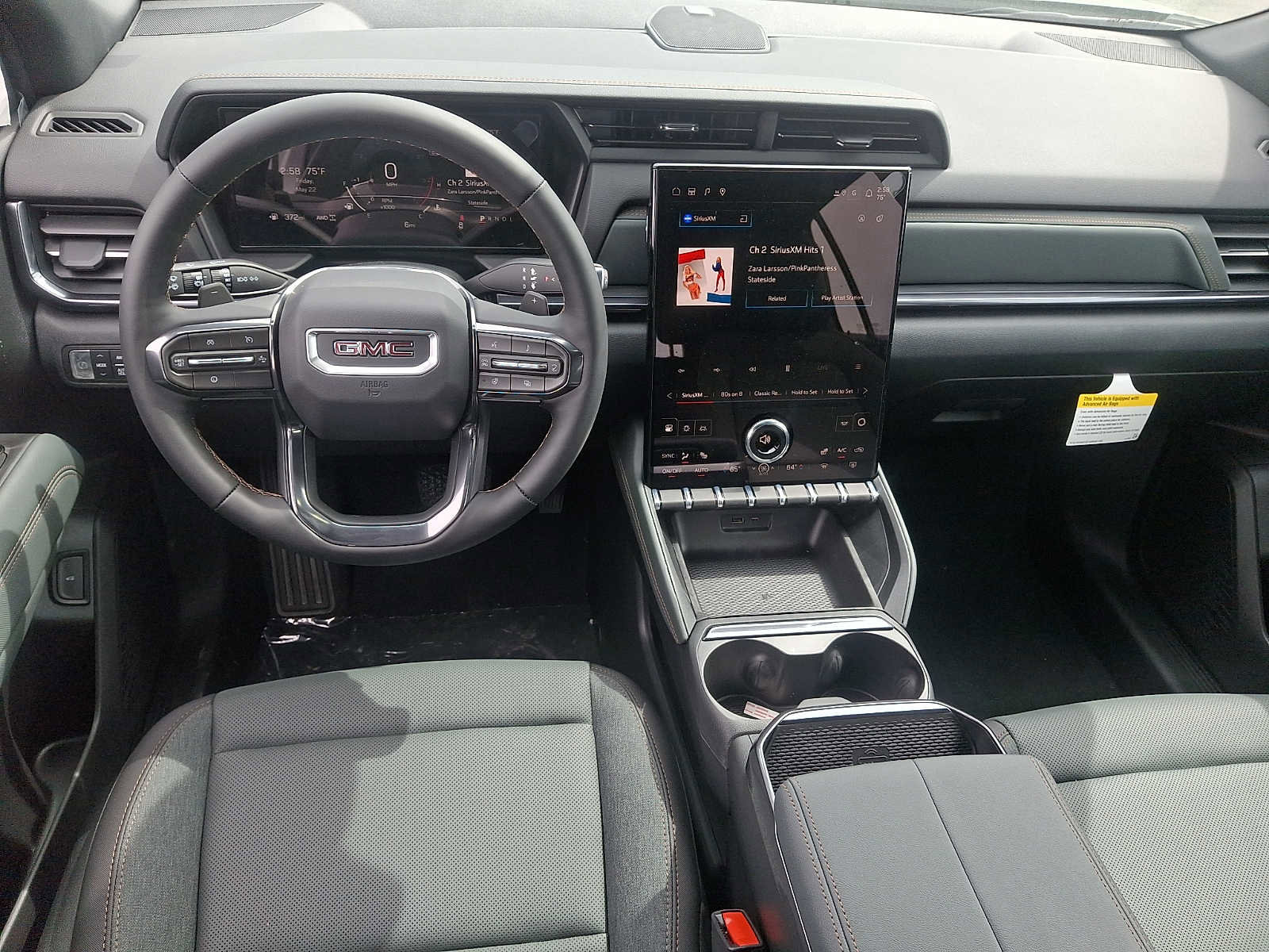 New 2026 GMC Terrain AT4 w/ Technology Package II AWD/4WD image 9