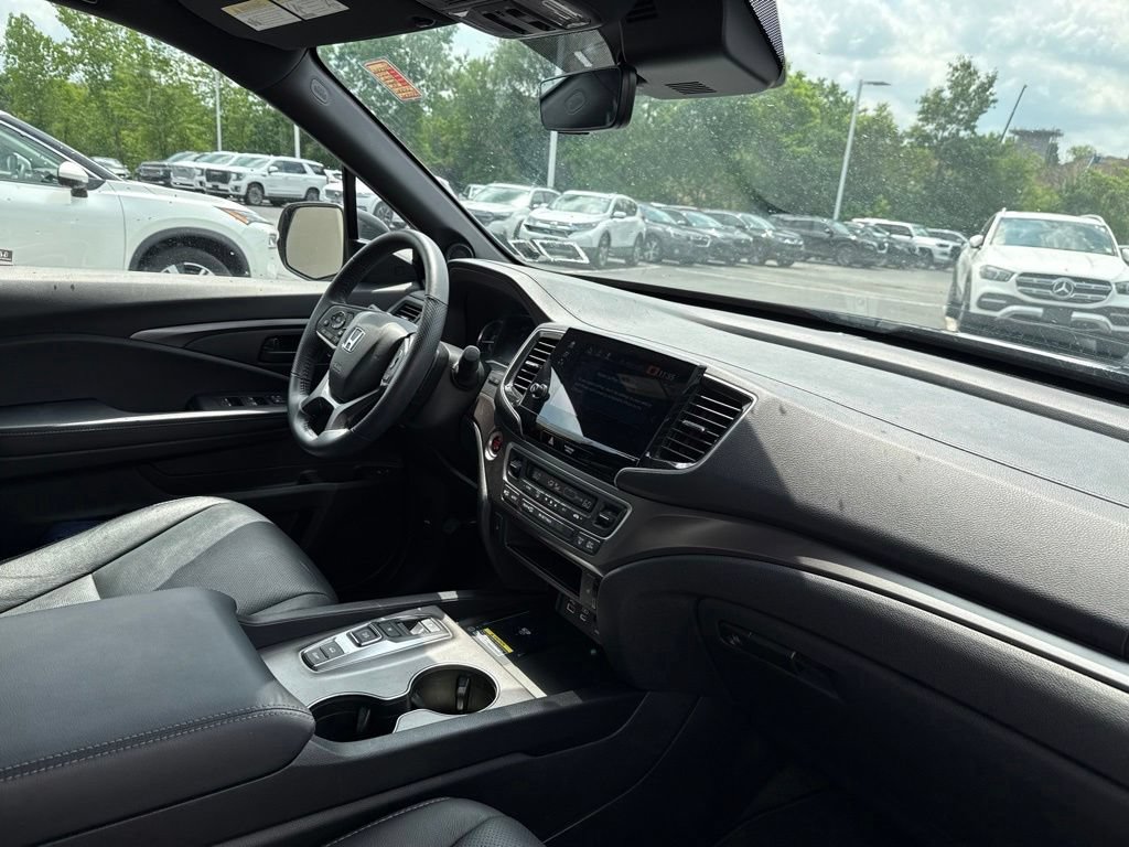 Used 2024 Honda Passport EX-L image 36