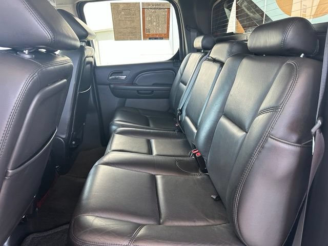 Used 2007 Cadillac Escalade EXT w/ Information Package AWD/4WD image 29