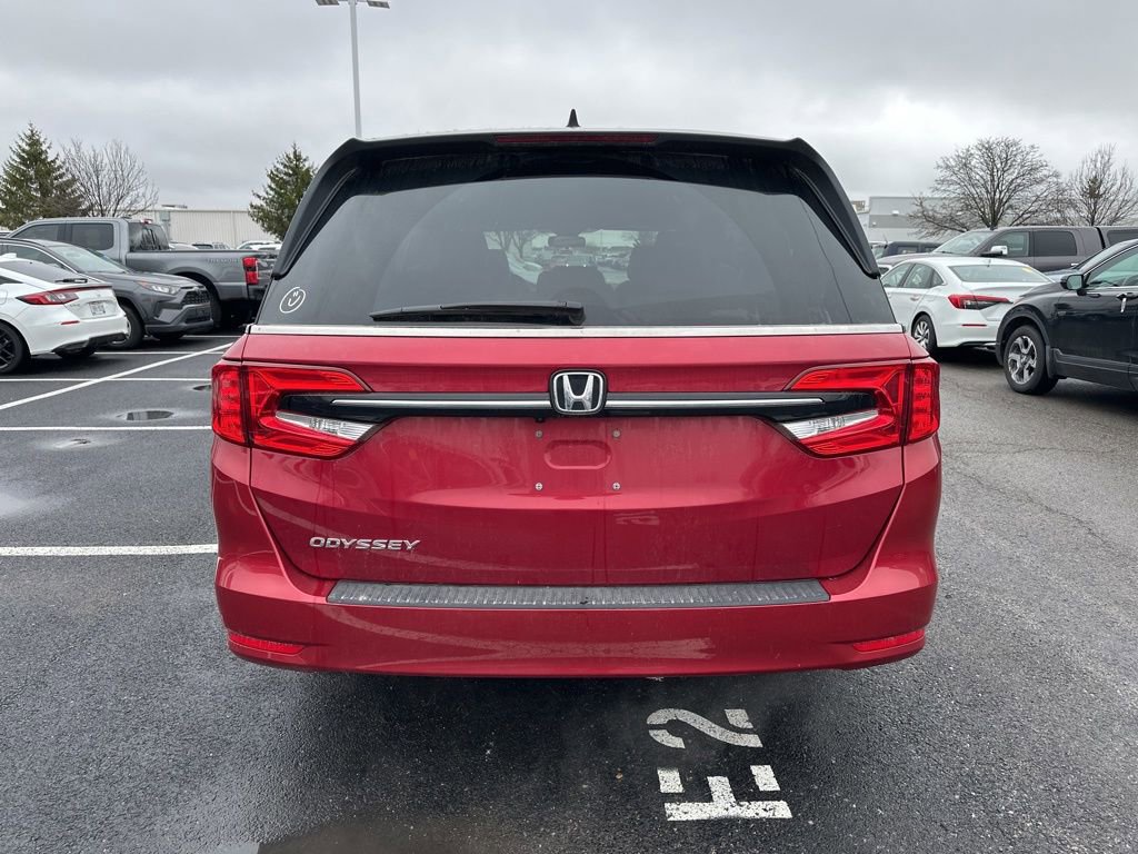 Certified 2024 Honda Odyssey EX image 9