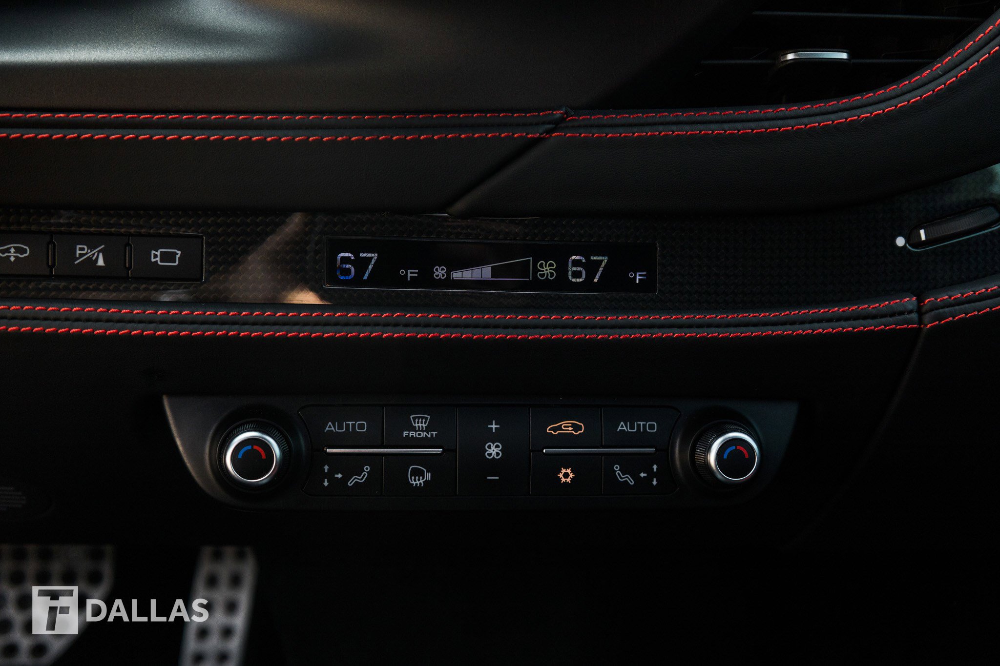 Used 2020 Ferrari F8 Tributo RWD image 28