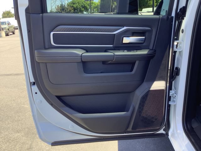 New 2026 RAM 3500 Big Horn AWD/4WD image 26