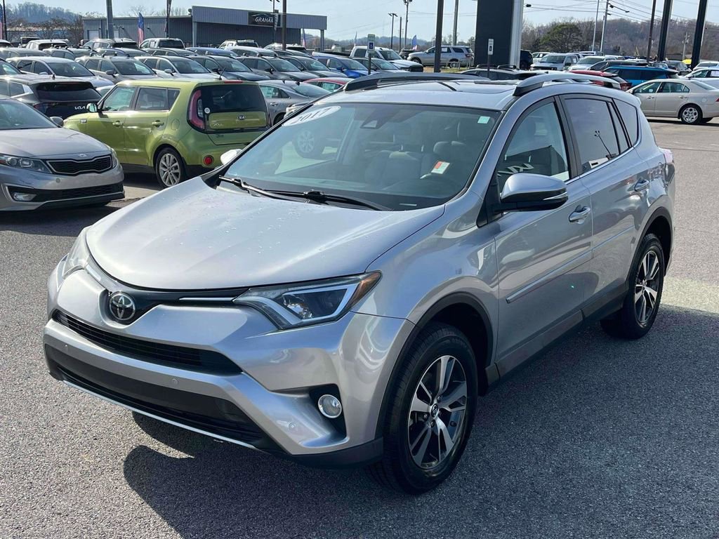 Used 2017 Toyota RAV4 XLE image 29