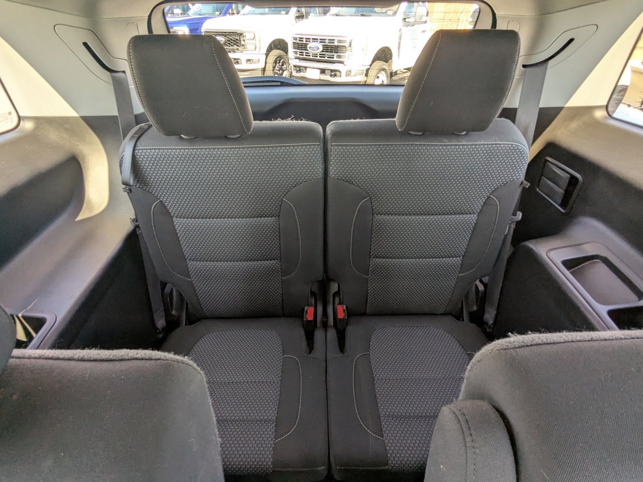 Used 2021 GMC Acadia SLE w/ Driver Convenience Package image 17