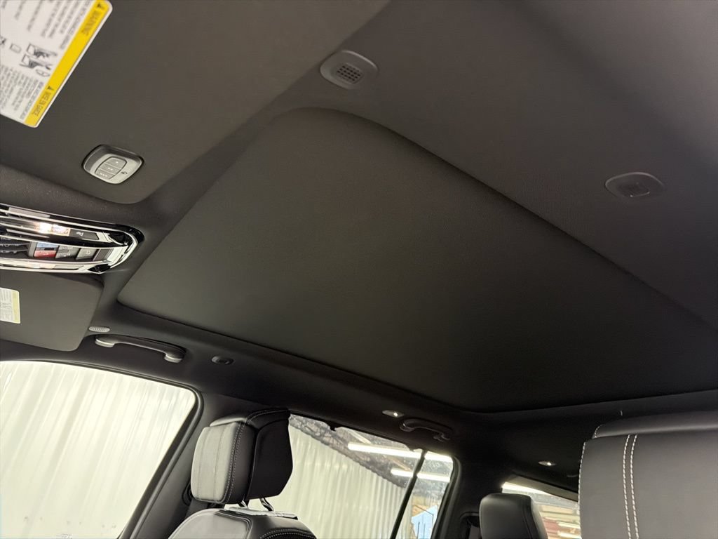 New 2026 Jeep Grand Wagoneer Summit AWD/4WD image 20