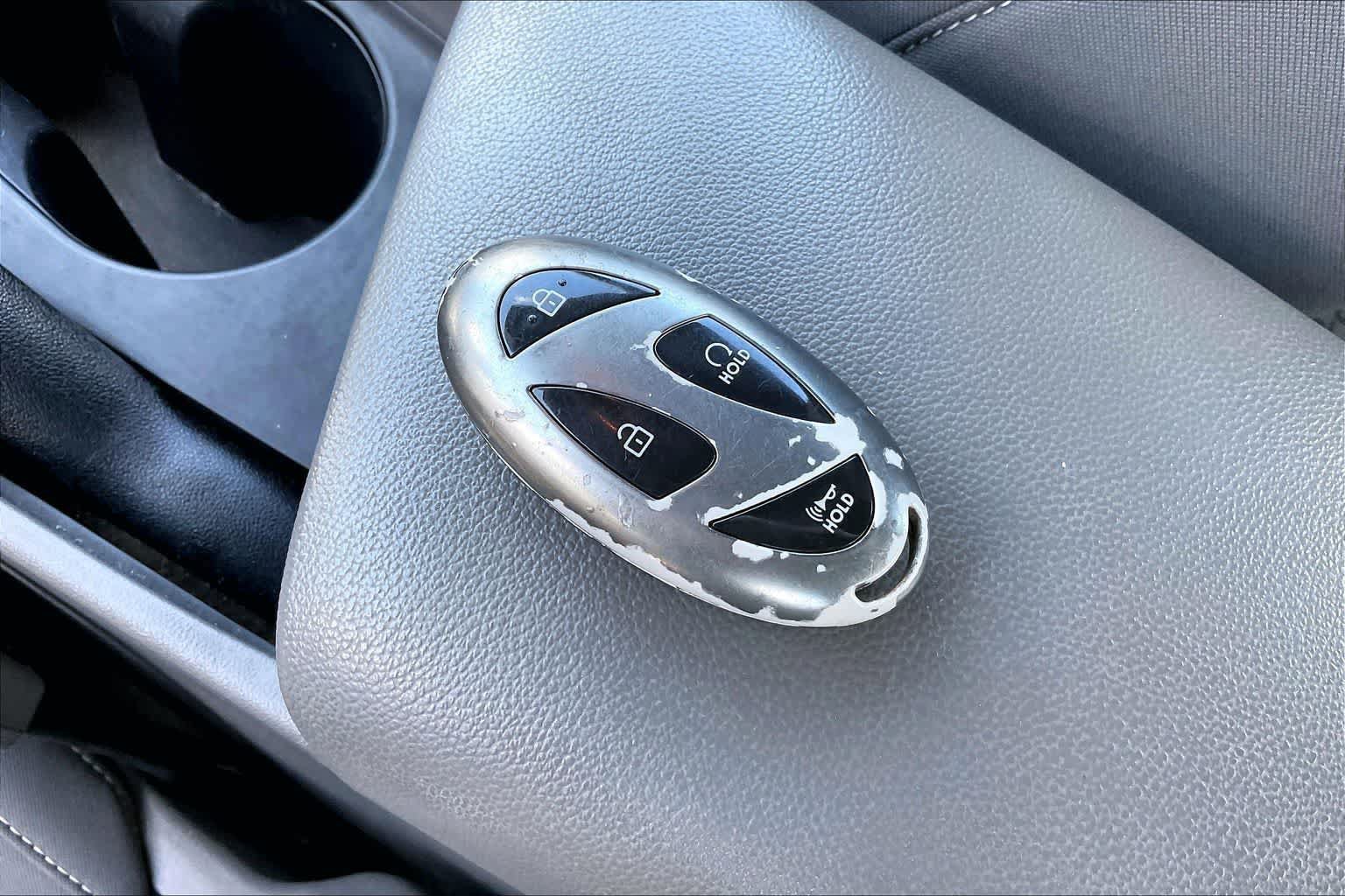 Used 2024 Hyundai Elantra SEL FWD image 19