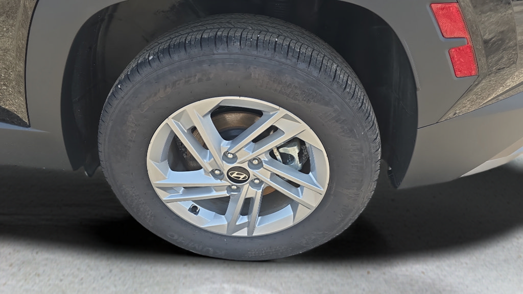 Certified 2026 Hyundai Tucson SE AWD/4WD image 32
