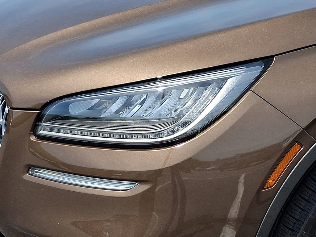 Certified 2022 Lincoln Corsair Reserve w/ Elements Package AWD/4WD image 9