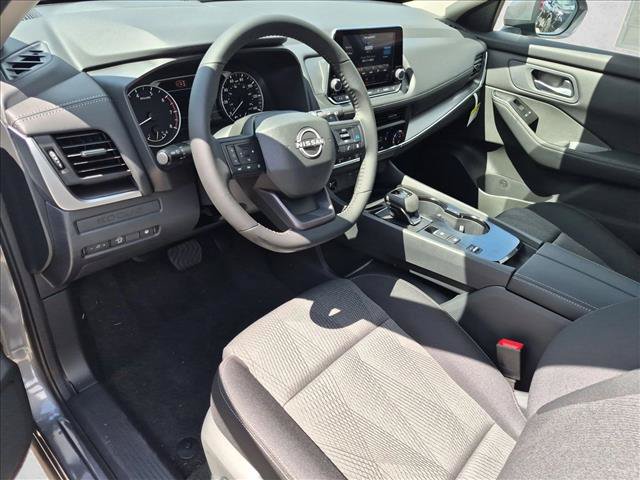 New 2027 Nissan Rogue SV FWD image 3