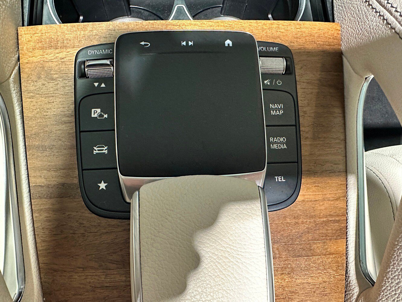 Certified 2024 Mercedes-Benz GLS 450 4MATIC image 30