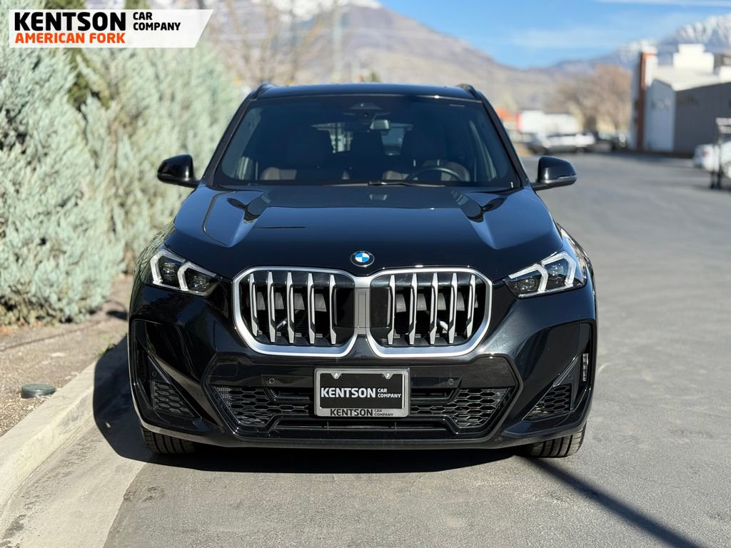 Used 2025 BMW X1 xDrive28i image 2