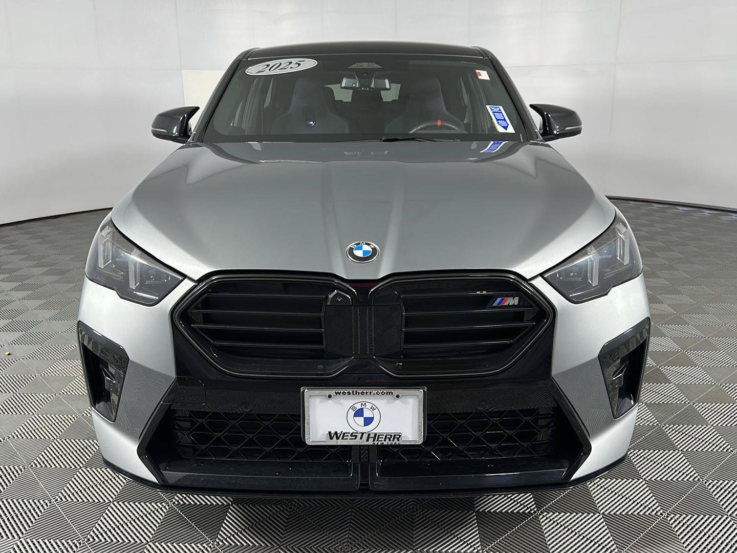 Used 2025 BMW X2 M35i w/ Premium Package AWD/4WD image 2
