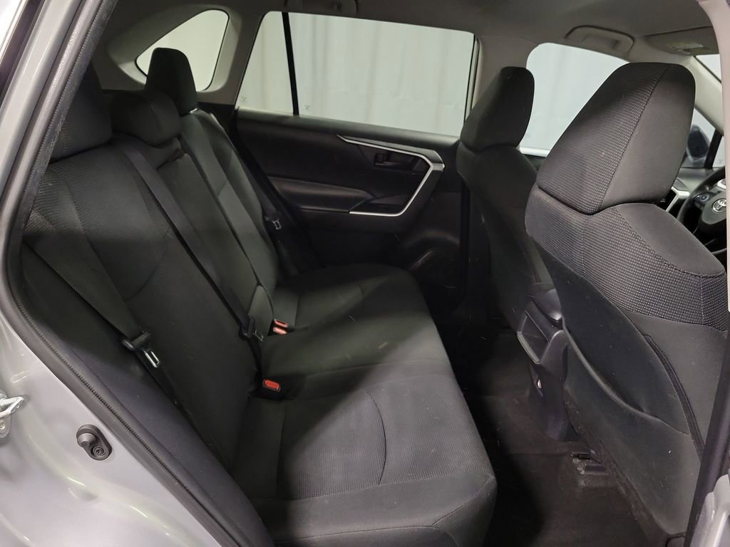 Used 2020 Toyota RAV4 LE image 24