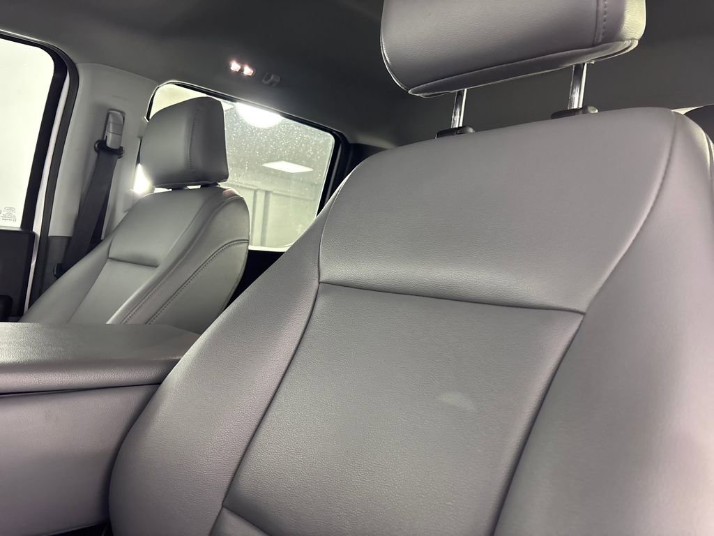 Used 2025 Ford F250 XL image 9
