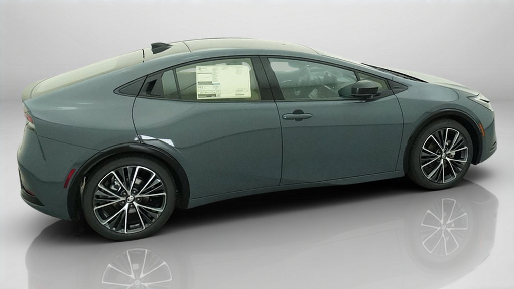 New 2027 Toyota Prius Limited w/ Limited Premium Package FWD image 36