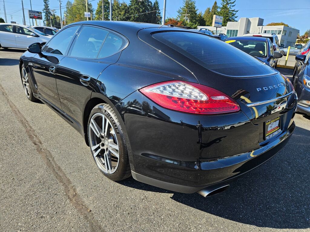 Used 2012 Porsche Panamera 4 image 6