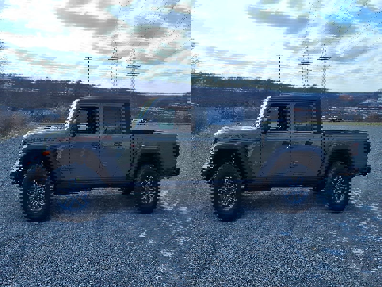 New 2026 Jeep Gladiator Mojave image 2