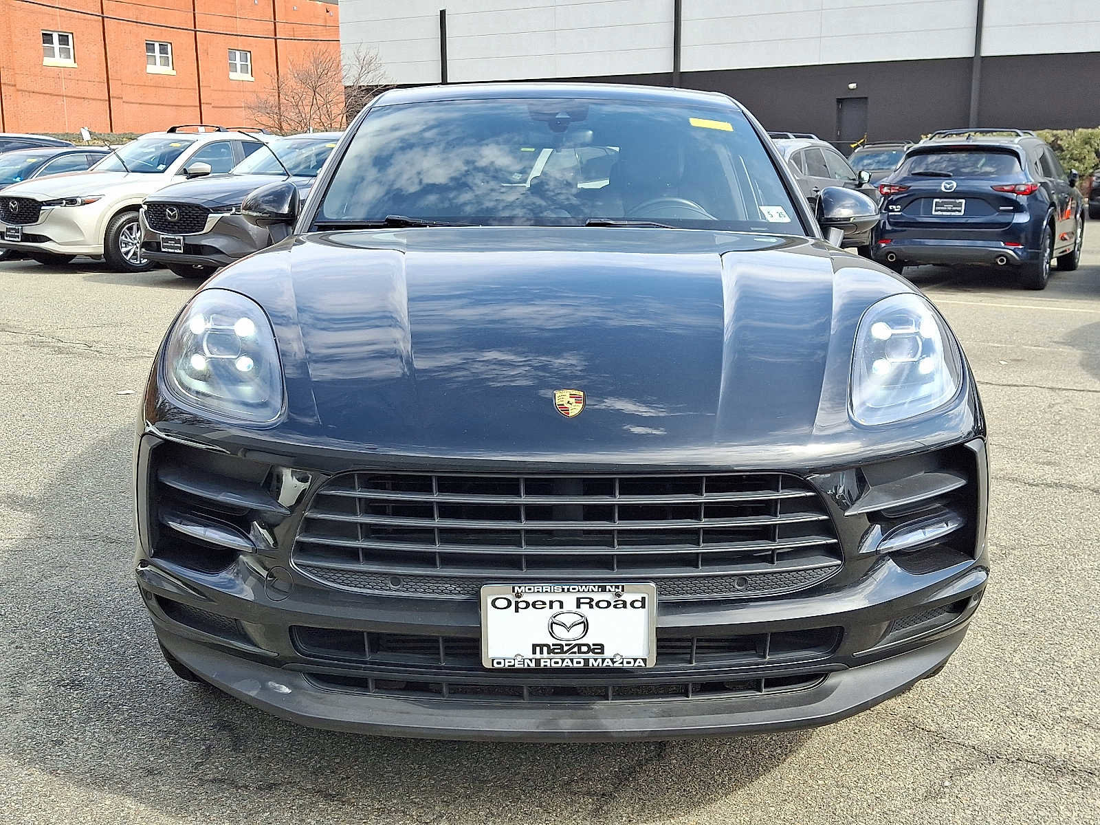 Used 2020 Porsche Macan image 2