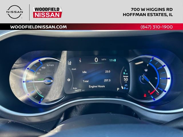 Used 2025 Chrysler Pacifica Select image 44