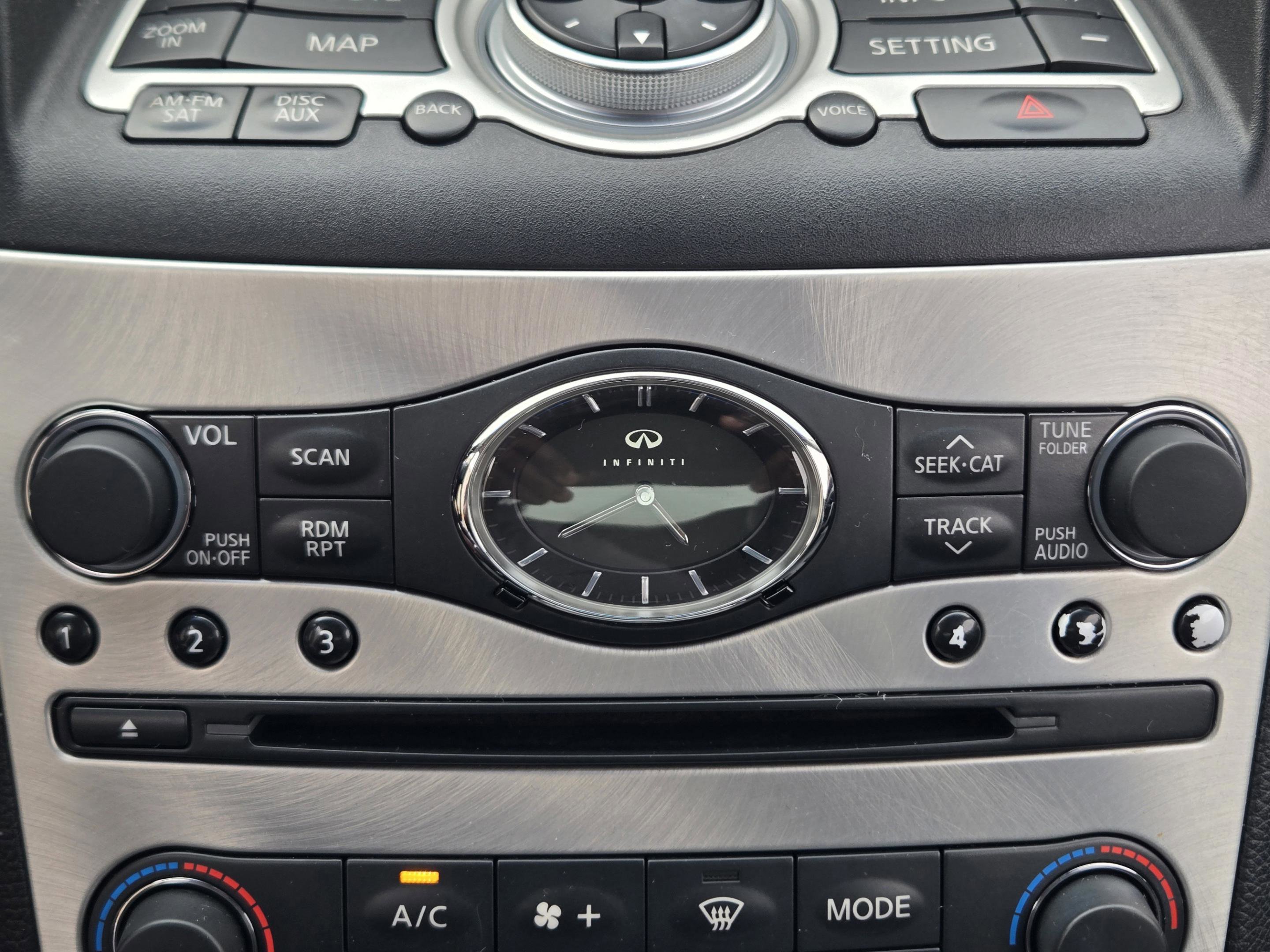 Used 2013 INFINITI G37 Sport w/ Premium Pkg image 23